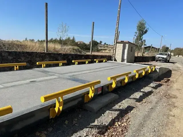 COLOCAÇÃO DE BALANÇAS PESA CAMIÕES EM VALE DE PORCO E VALVERDE