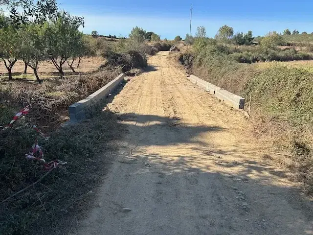 Trabalhos em Caminhos