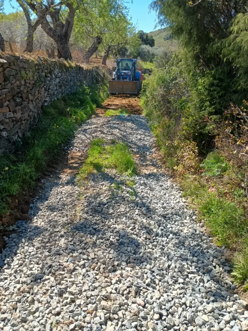 ARRANJO DO CAMINHO DAS VINHAS – VALVERDE